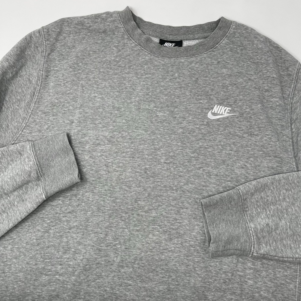 Nike Sportswear Club Fleece Crew Neck Pullover Sweatshirt Men Size Medium Gray